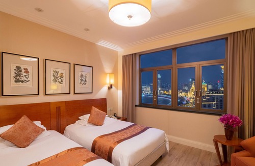 Hong Kou Hotel | Broadway Mansions Hotel - On the Bund