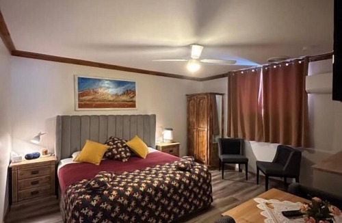 Brooklyn Hotel | Brooklyn Motel