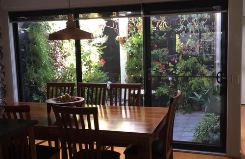 Brunswick East Bed & Breakfast | Brunswick B & B