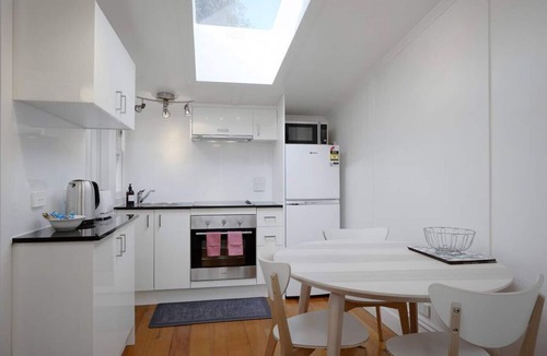 Brunswick House | Brunswick Hideaway A Gem in Brunswick