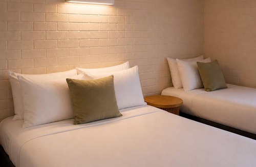 West Busselton Hotel | Busselton Motel