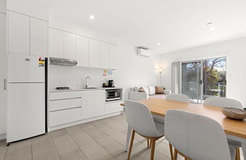 Callala Beach Hotel | Callala Beach Modern 1 Bed Apartment