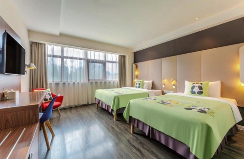 Zhonglou Shangquan Hotel | Campanile Xi'an Bell Tower Huimin Street