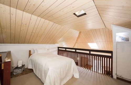 Camboon House | Camphill Cottage - rustic charm and comfort