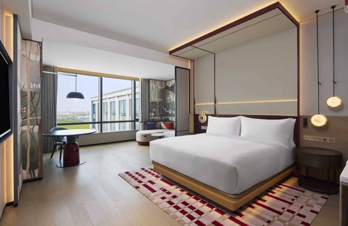 Jinshan Hotel | Canopy By Hilton Shanghai Belfry Plaza