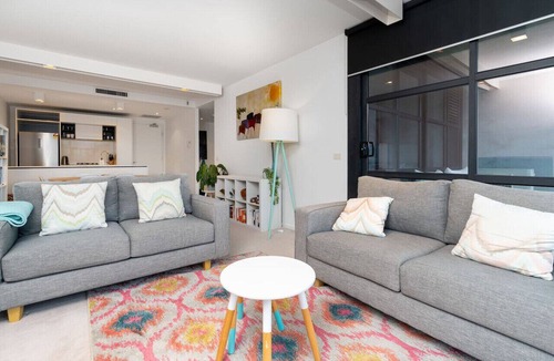 Kingston Apartment | Captivating Unit with Lake View in Kingston!