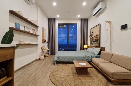 Tu Liem Hotel | Cecilia Homes