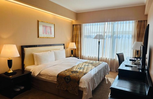 North Chaoyang Hotel | Celebrity International Grand Hotel