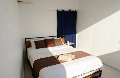 Strathfield House | Central Strathfield quiet share stay