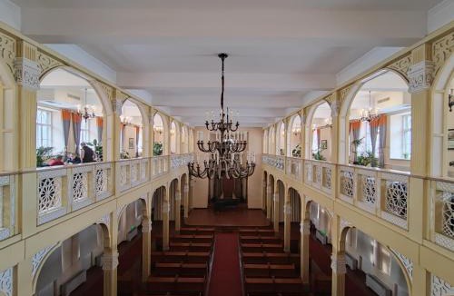 Dao Li Apartment | Central street and Saint Sophia Cathedral