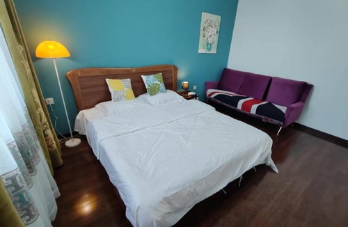 Dao Li Apartment | Central Street River View Apartment
