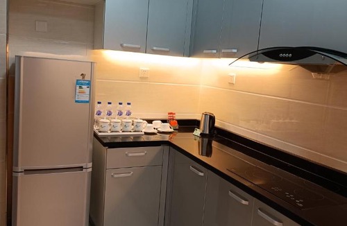 Chaoyang Apartment | Changchun Clear Moon Apartment by South Lake Hotel