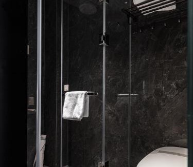 Fu Rong Hotel | Changsha Longhu Furong Tianjie Agricultural University Hotel