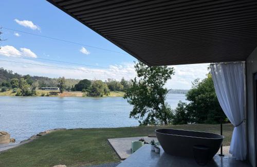 Sackville North Other | Chapel Cove Retreat - Private Tiny House with Boat Ramp