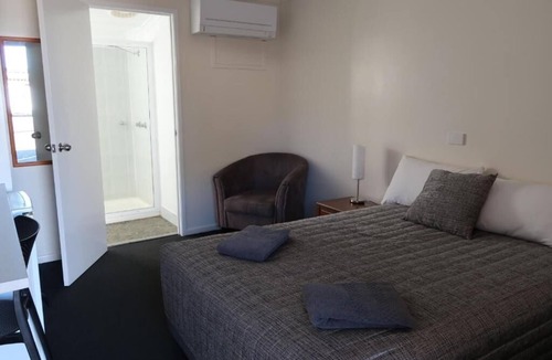 Charleville Hotel | Charleville Waltzing Matilda Motor Inn