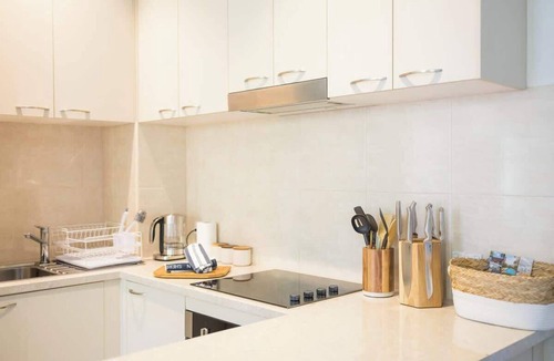 Woolloomooloo Apartment | Charm on Cathedral with comfort