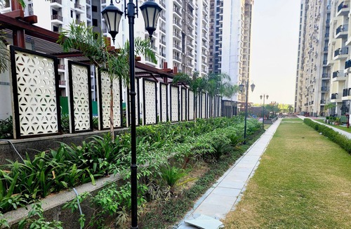 Noida Apartment | Charming 2-bedroom apartment with Pool View