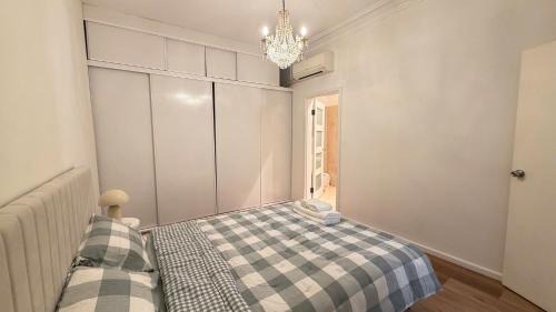 Bankstown House | Charming Big Family Home in Bankstown