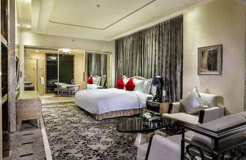 Chengyang Hotel | Chateau Star River Qing Dao