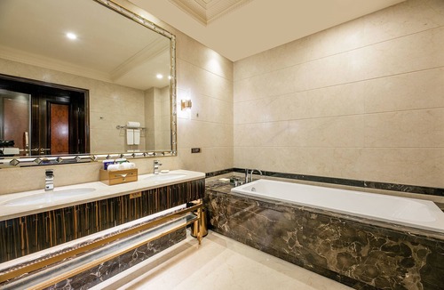 Weicheng District Hotel | Chateau Star River Shaanxi