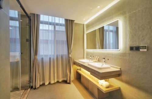 Baishacun Bed & Breakfast | Chendan Hot Spring Villa