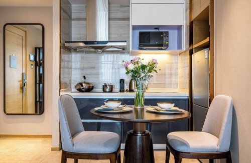 Hejiang Pavilion Apartment | Cheng Du Wifc Suites -YYC Preferred