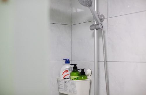 Chenghua Apartment | Chengdu Chenghua·Giant Panda Breeding Base Locals Apartment 00149350