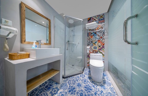 Chengdu City Centre Hostel | Chengdu Sonderia Hostel&Bar-Lazybones