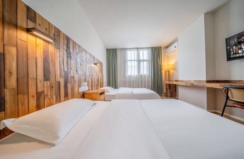 Chengdu City Centre Hostel | Chengdu Sonderia Hostel&Bar-Lazybones