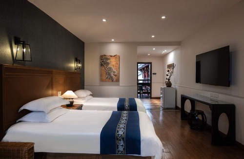 Chengdu City Centre Hotel | Chengdu Wenjun courtyard Hotel