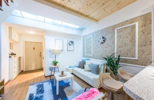 Chengdu City Centre Apartment | Chengdu Wuhou·Wuhou Temple Locals Apartment 00144850