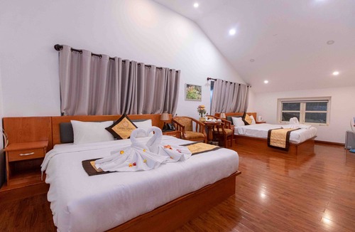 Da Lat Hotel | Cherry Luxury Hotel