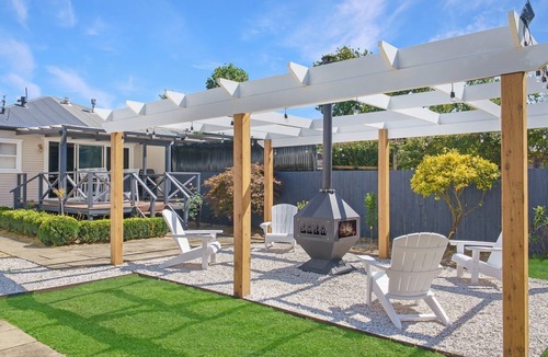 Bowral House | Cherry Tree Cottage Bowral, Southern Highlands