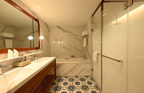 Kaiping Hotel | Chikan Diao Lou Hotel