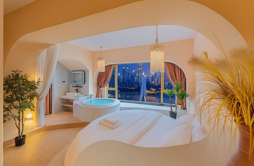 Yuzhong Bed & Breakfast | Chongqing City Center River View B&B