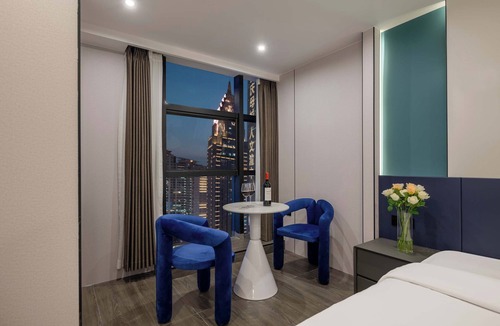 Yuzhong Hotel | Chongqing Jiefangbei Centre Bairui Hotel