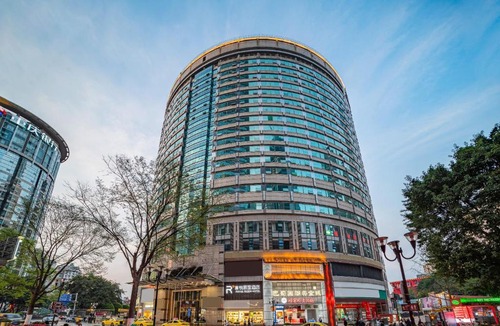 Jeifangbei Central Business District Hotel | Chongqing Jiefangbei Hongyadong Fuyue Rezen Hotel