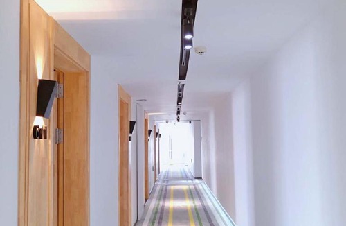 Yuzhong Hotel | Chongqing Laizhu Qianxun Sky Hotel