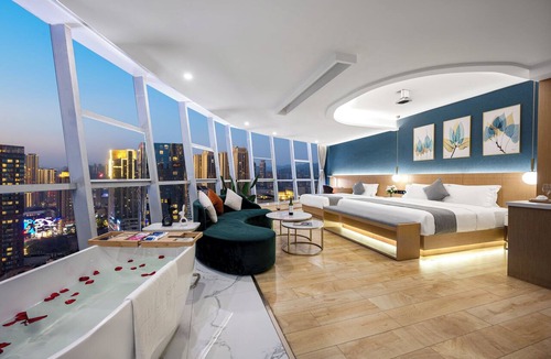 Yuzhong Hotel | Chongqing Meishu Tianqing Skyview Hotel