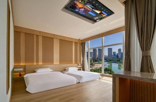 Gu Su District Hotel | Chongqing Xanadu Moon Hotel
