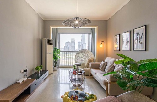 Jeifangbei Central Business District Apartment | Chongqing Yuzhong·Hongya Cave· Locals Apartment 00115320