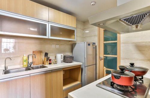Yuzhong Apartment | Chongqing Yuzhong·Longhushidaitianjie· Locals Apartment 00165980
