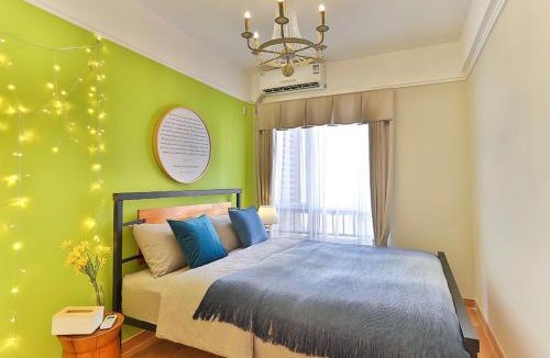 Yuzhong Apartment | Chongqing Yuzhong·Longhushidaitianjie· Locals Apartment 00165980