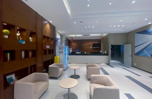 Baiyun Hotel | City Comfort Inn Guangzhou Lingnan New World Baiyundadaobei Station - During the Canton Fair, free shuttle buses are provided to the exhibition center in the morning