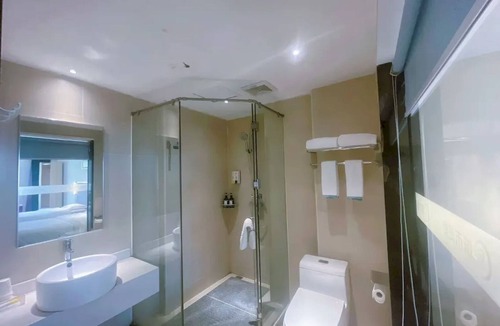 Baiyun Hotel | City Comfort Inn GZ Baiyundadaobei