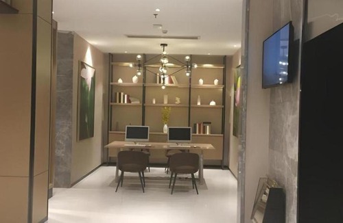 Hongshan Hotel | City Comfort Inn Wuhan Central China Normal University Dahuquan Metro Station