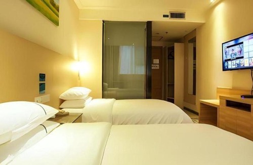 Changzhou District Hotel | City Comfort Inn Wuzhou Municipal Square