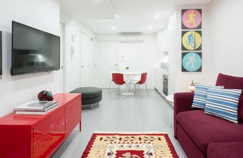 Darling Harbour Apartment | City Stay, Darling Harbour, modern apartment