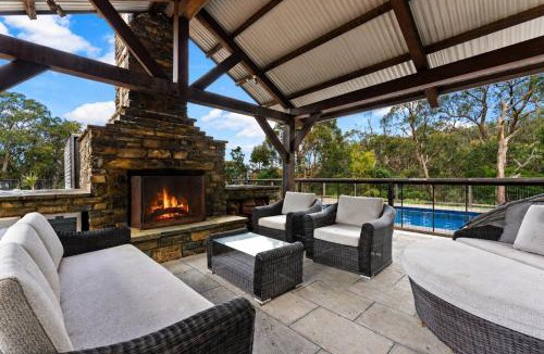 Carey Gully House | Clair de Lune - Immersive Nature Retreat with Pool