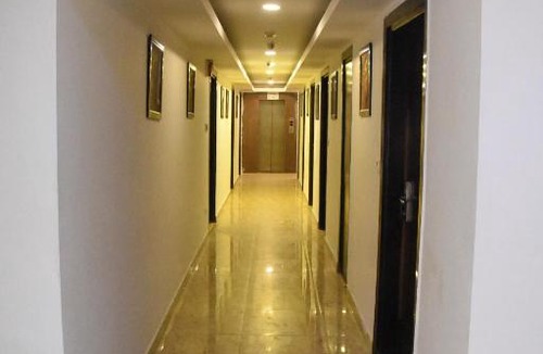 Kaushambi Hotel | Clarks Inn Kaushambi